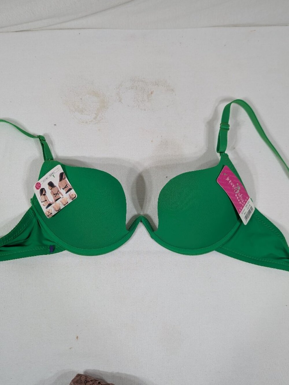 Sexy Green Bra NWT Convert Multiple ways